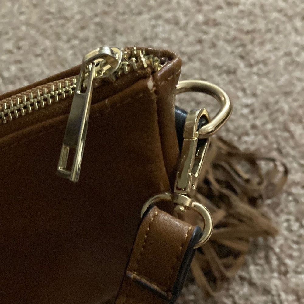 Rich, Supple, Brown Genuine-Leather Fringed Shoulder Bag - Picture 6 of 10